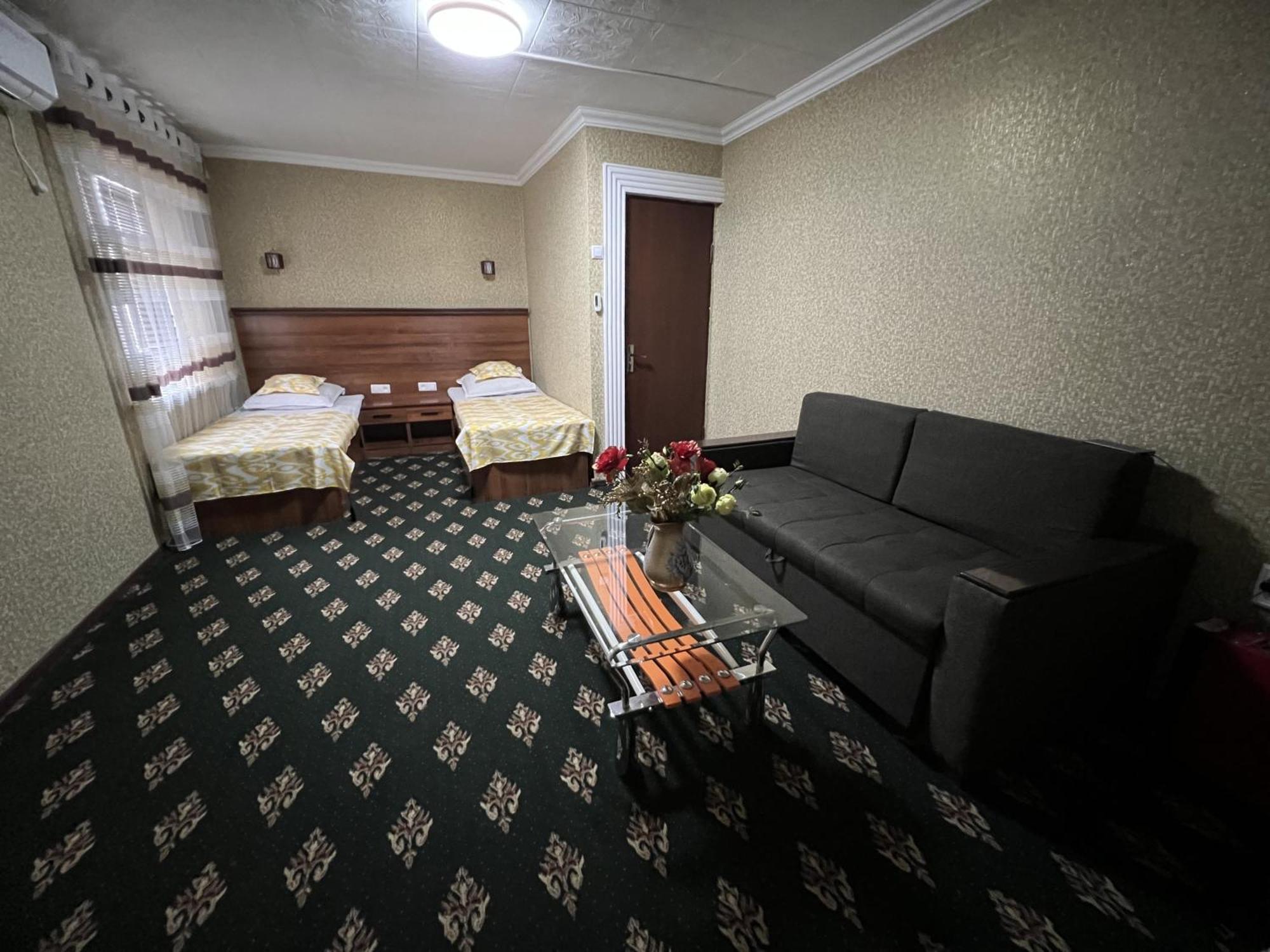 מלון פרגנה Status House מראה חיצוני תמונה